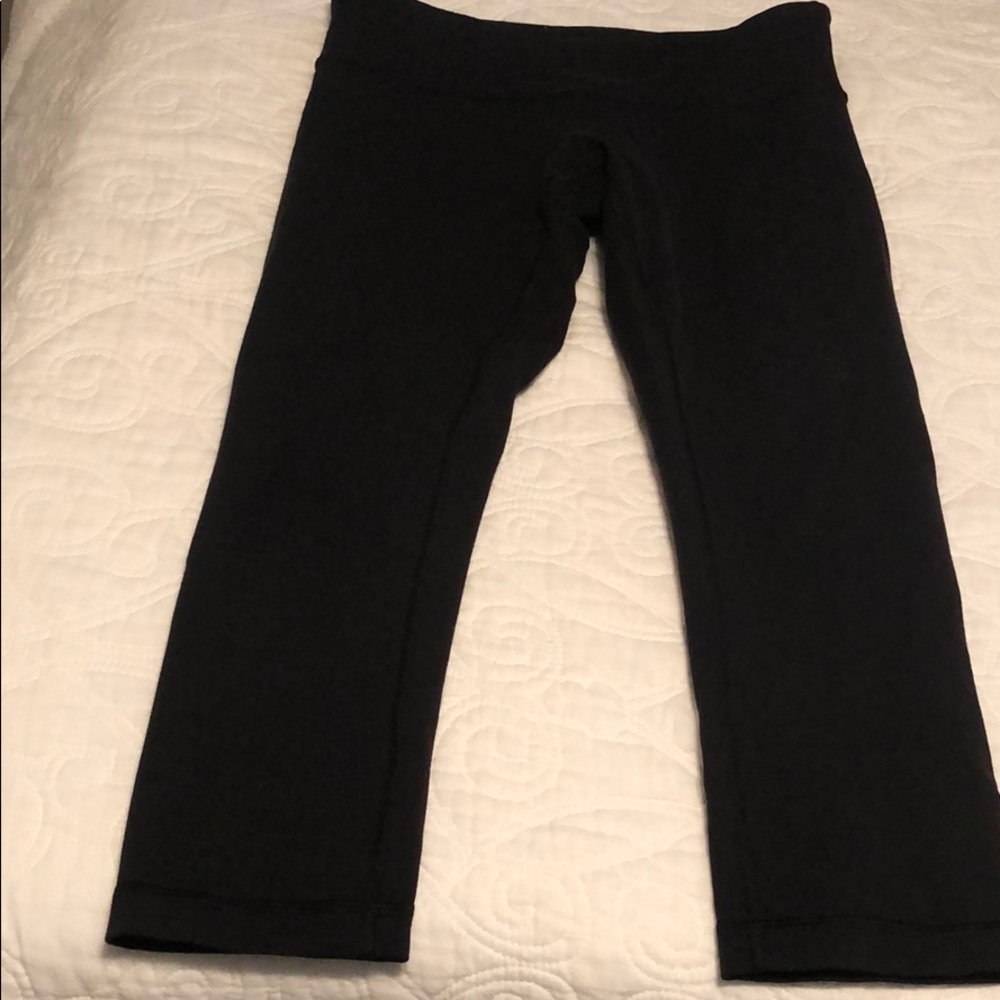 Lululemon cropped wunder unders